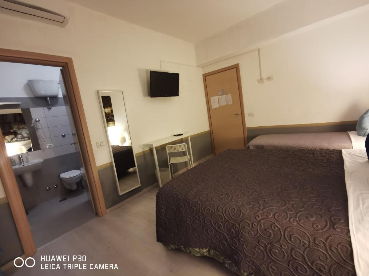 Domus Viatoris Otel Roma Dış mekan fotoğraf