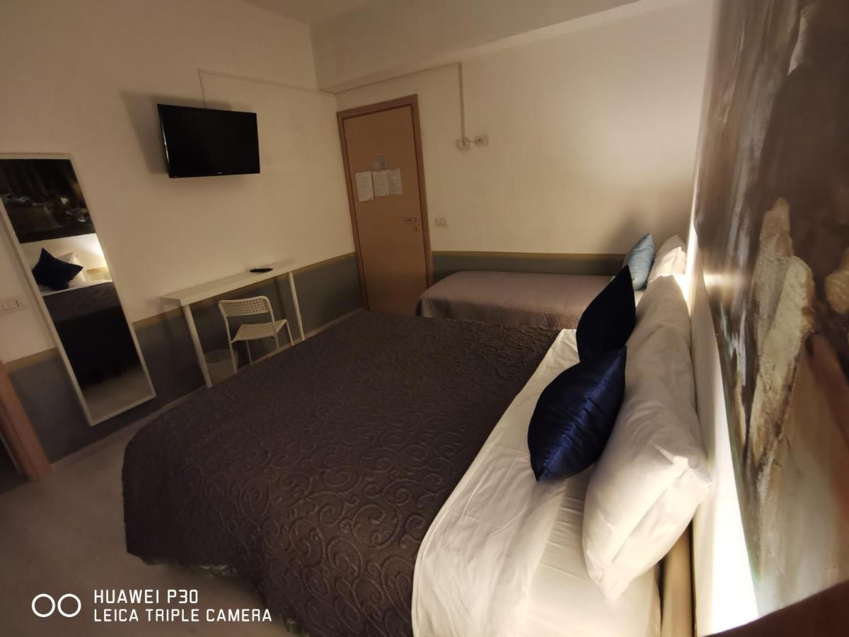 Domus Viatoris Otel Roma Dış mekan fotoğraf